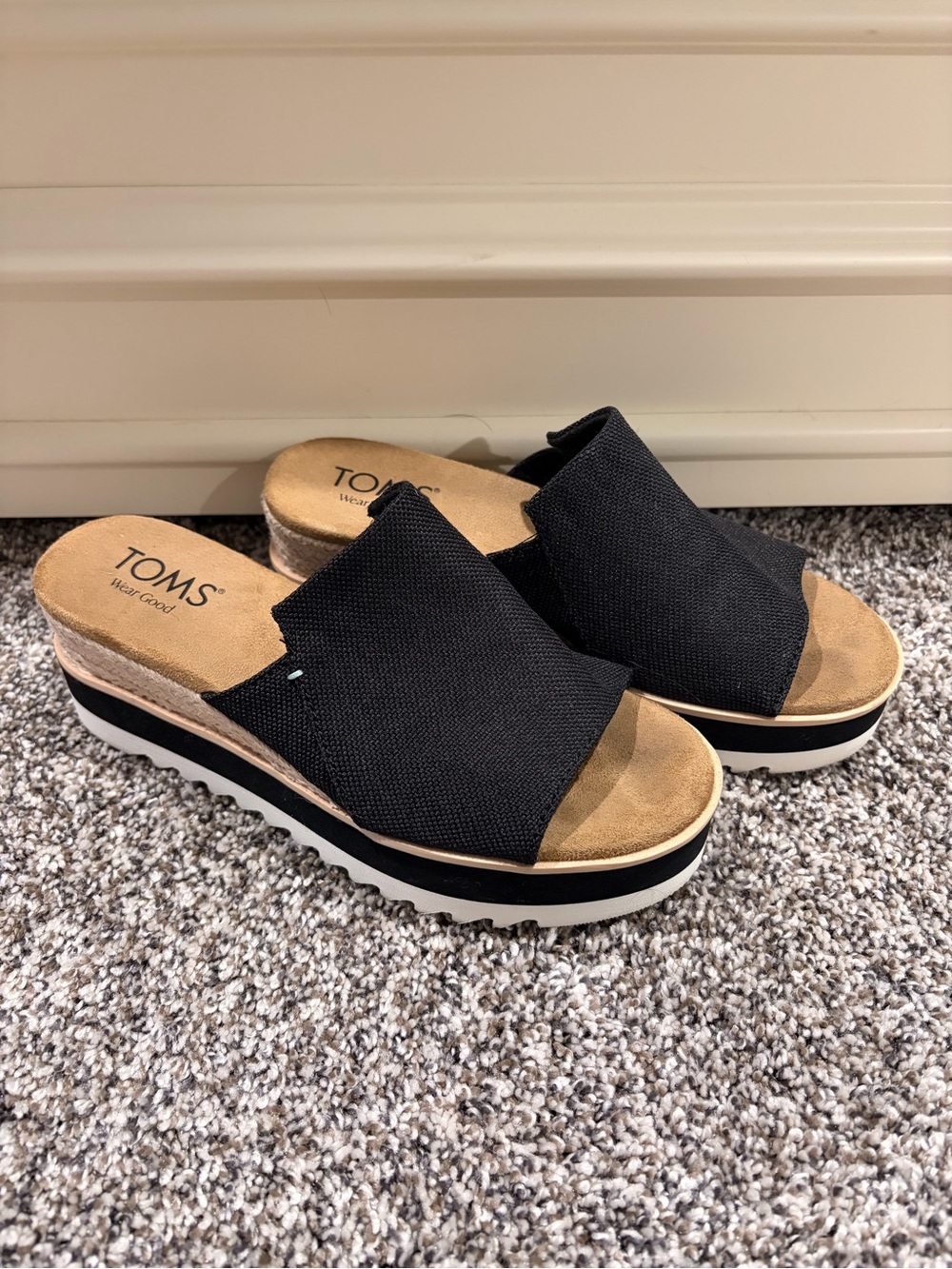 TOMS Women's Diana Black Mule Slide Sandals